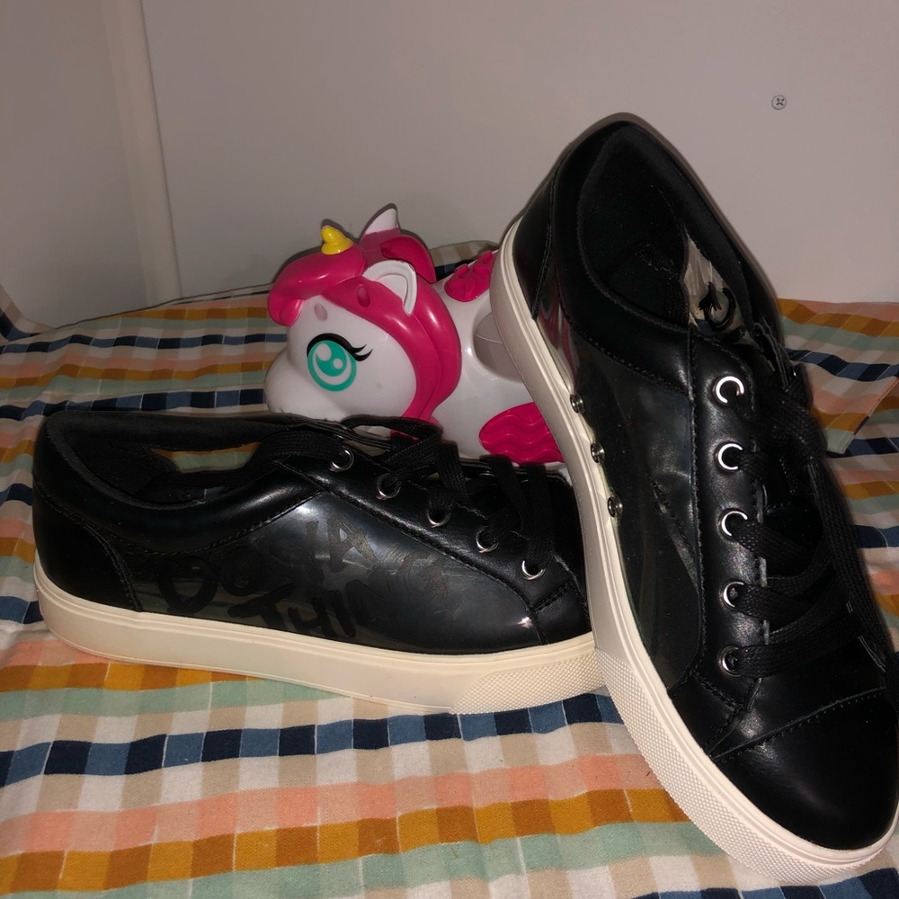 Aldo sneaker